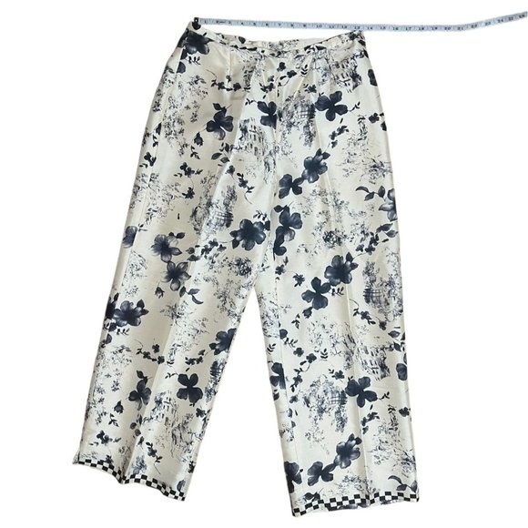 Silk Club Collection Black and Cream Floral Printed Pants Size 8 - Picture 4 of 5